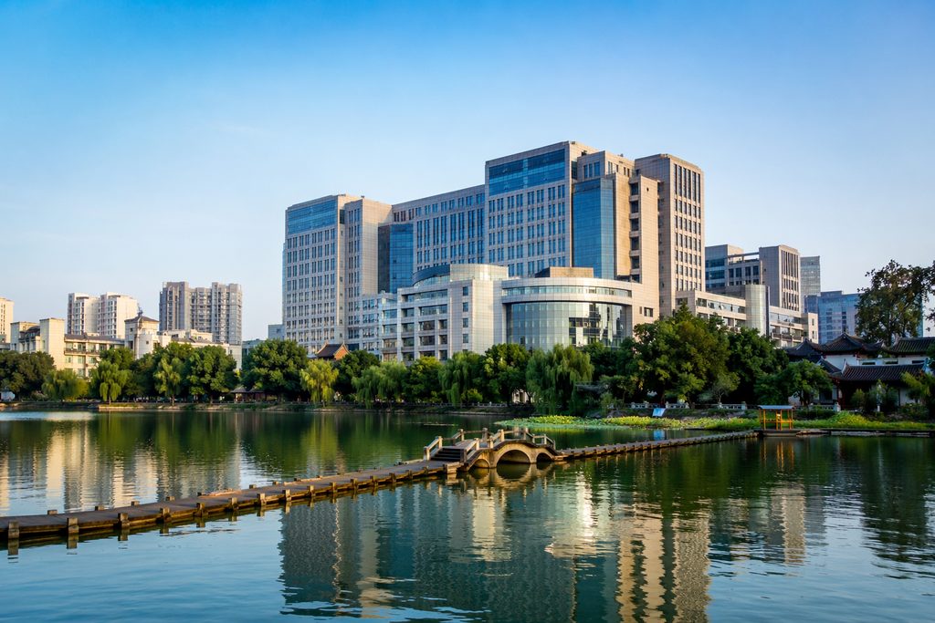 best hospital Hangzhou for foreigners - medical illustration