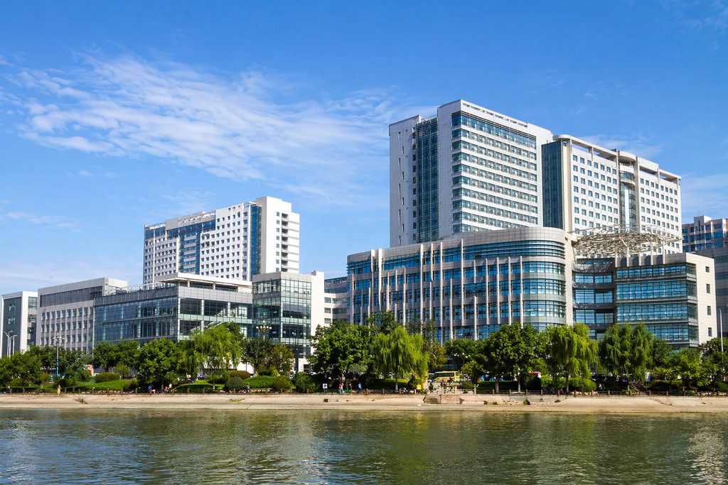 best hospital in Wuhan for foreigners - medical illustration
