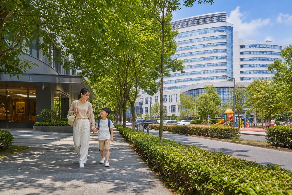 family friendly hotel near children's ho - medical illustration