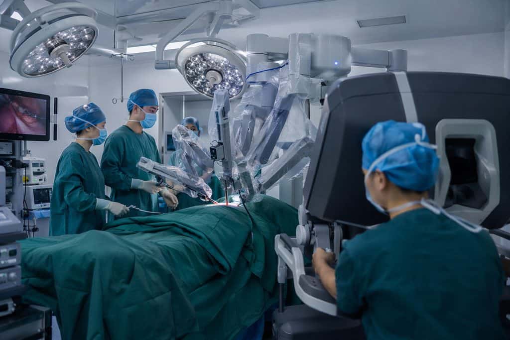 Da Vinci Surgery in China: 680+ Robots, World-Class Care for International Patients — da Vinci surgery cost China