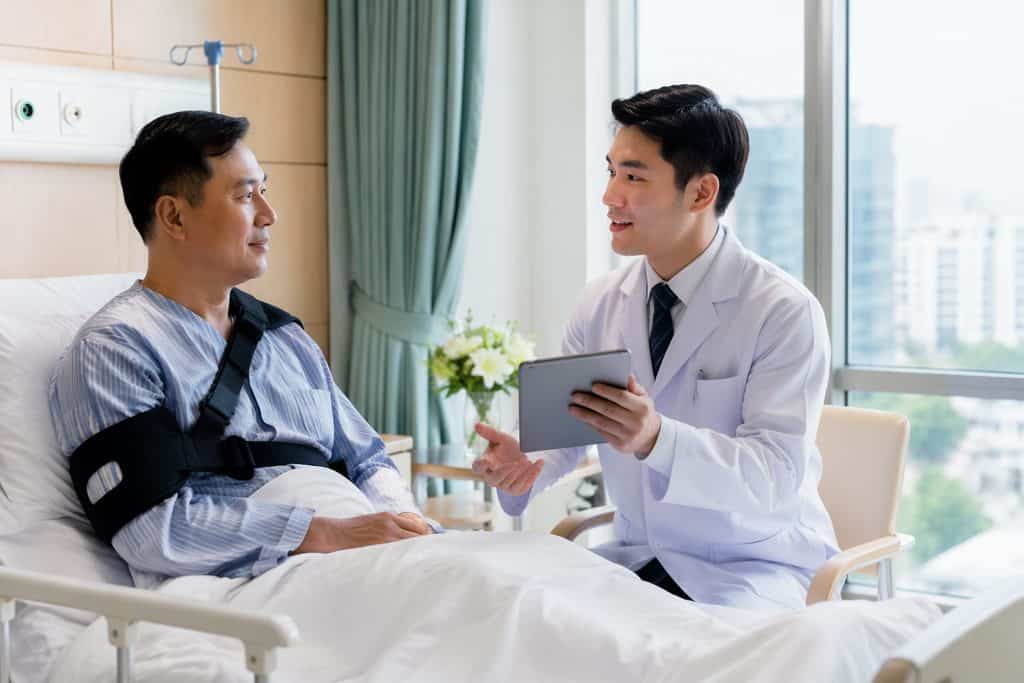 Rotator Cuff Repair in China: Shoulder Arthroscopy Costs and Rehab Coordination — rotator cuff surgery cost China