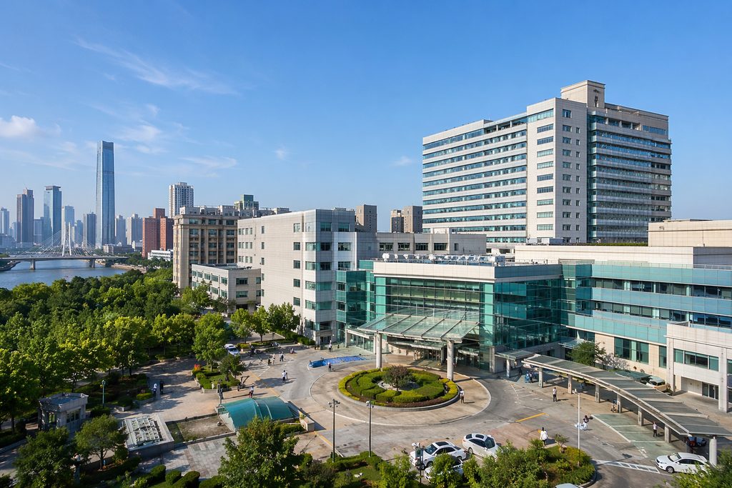best international hospitals in Tianjin - medical illustration