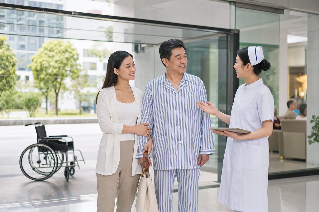 why do Chinese hospitals discharge so fa - medical illustration