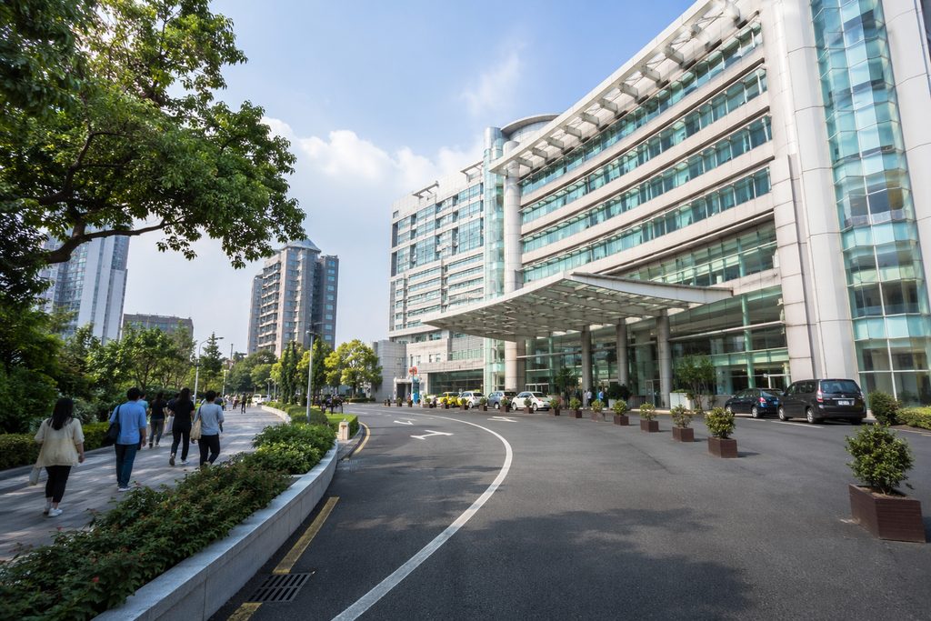 First Affiliated Hospital of Guangzhou Medical University Urology for International Patients: What to Know — urology tre