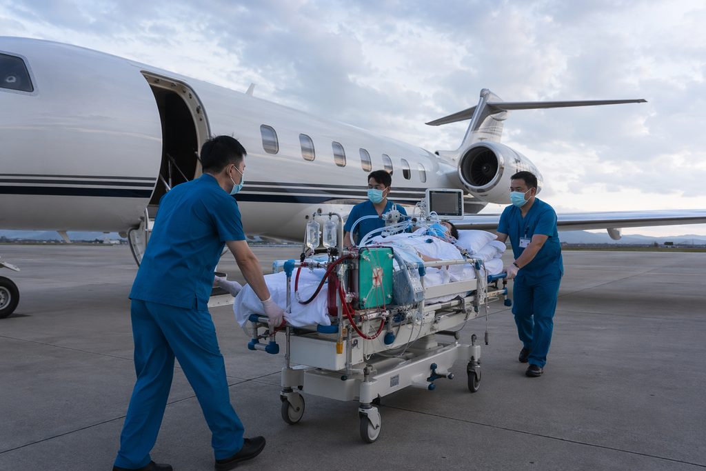 ECMO Machine Cost in China: What International Patients Pay in 2026 — ecmo machine cost China
