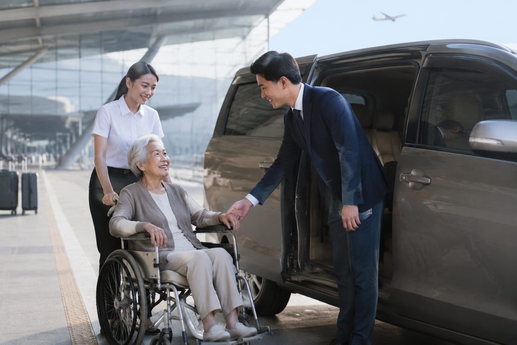 Airport Transfer for Medical Travel in China: Booking Guide and Real Costs — airport transfer medical tourism China cost
